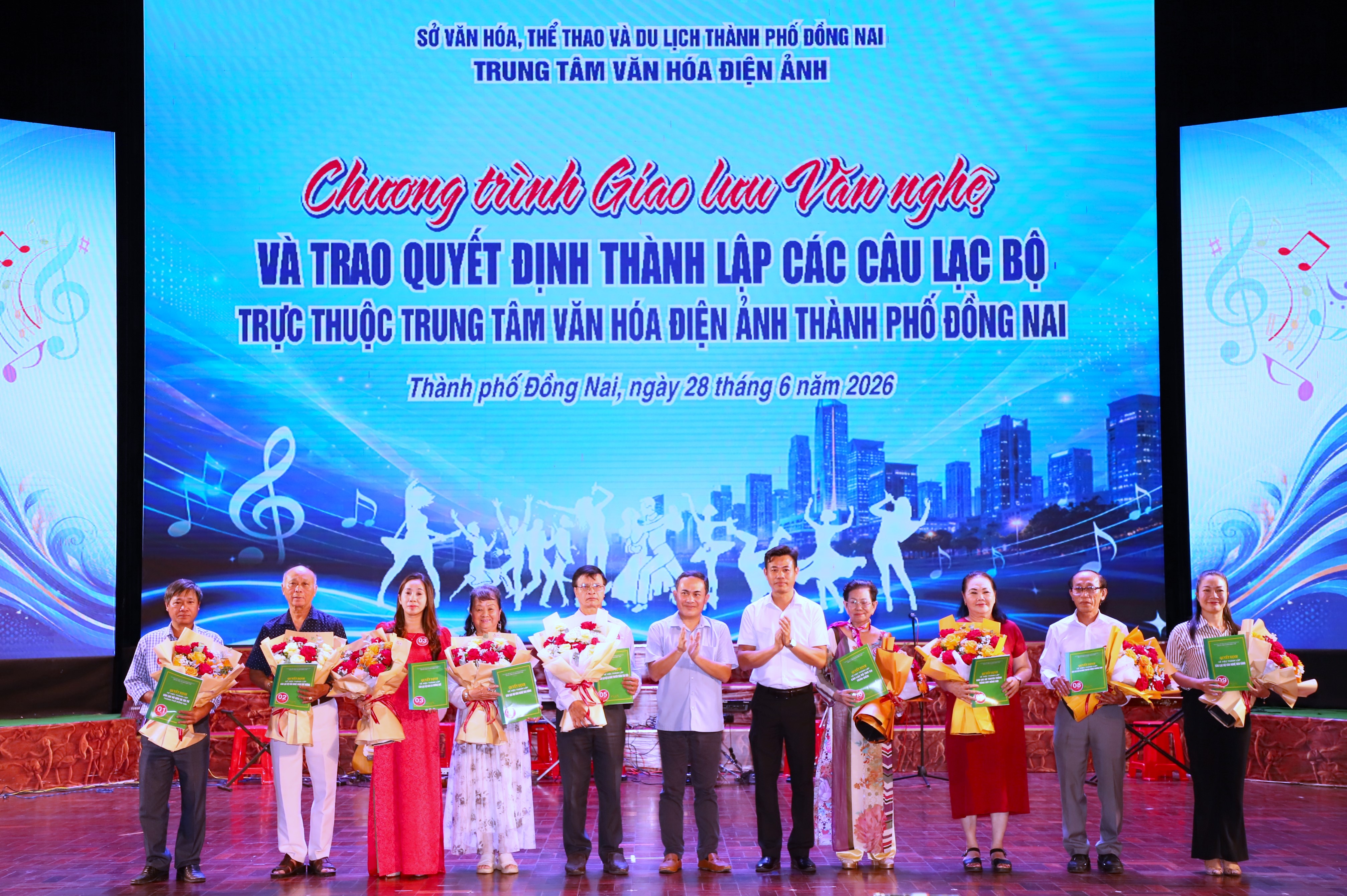 Chương trình giao lưu Văn nghệ và trao quyết định thành lập Các câu lạc bộ trực thuộc Trung tâm Văn hóa Điện ảnh thành phố Đồng Nai